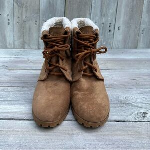 Women's Nautica Camel Suede Ankle Boots Sherpa Cuff Wedge Heel Size 10